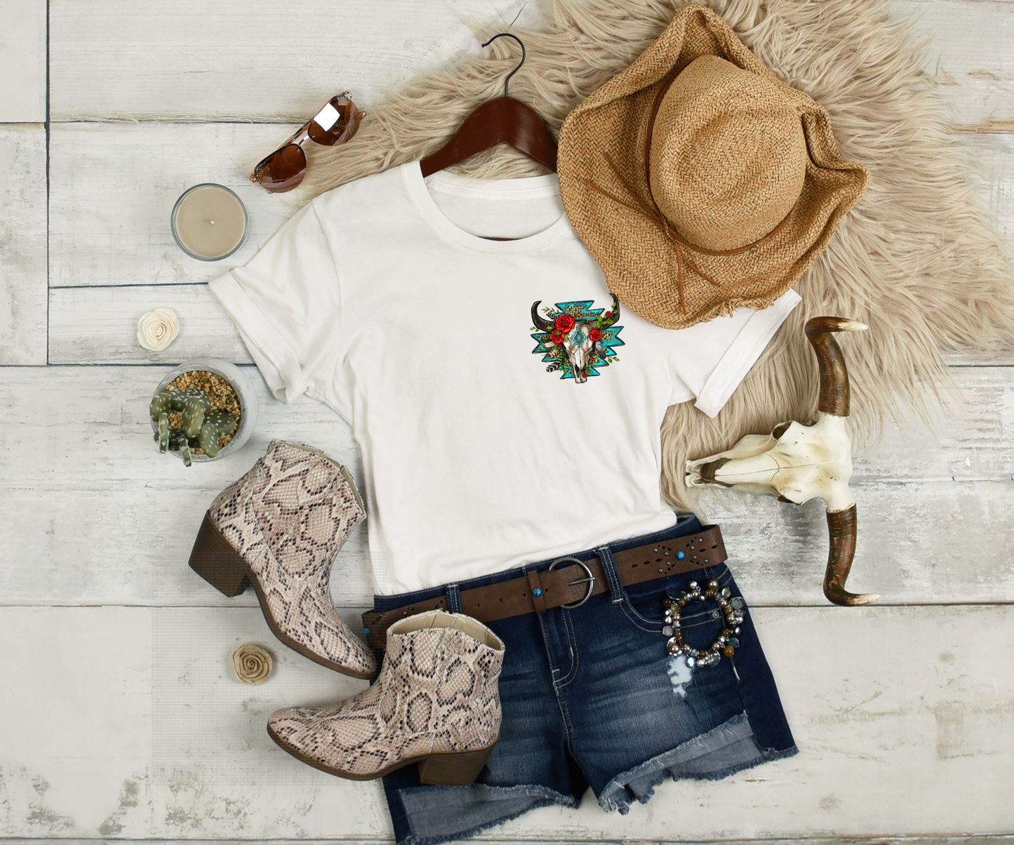 Western Skull red roses pocket