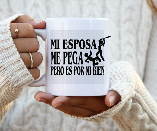 Mi esposa me pega Mug wrap