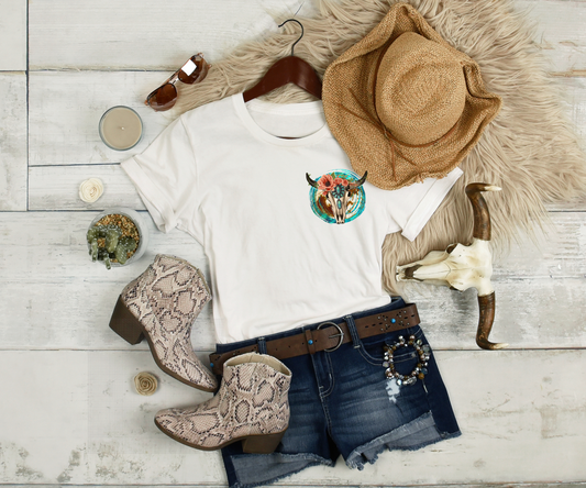 Western Skull peach roses pocket